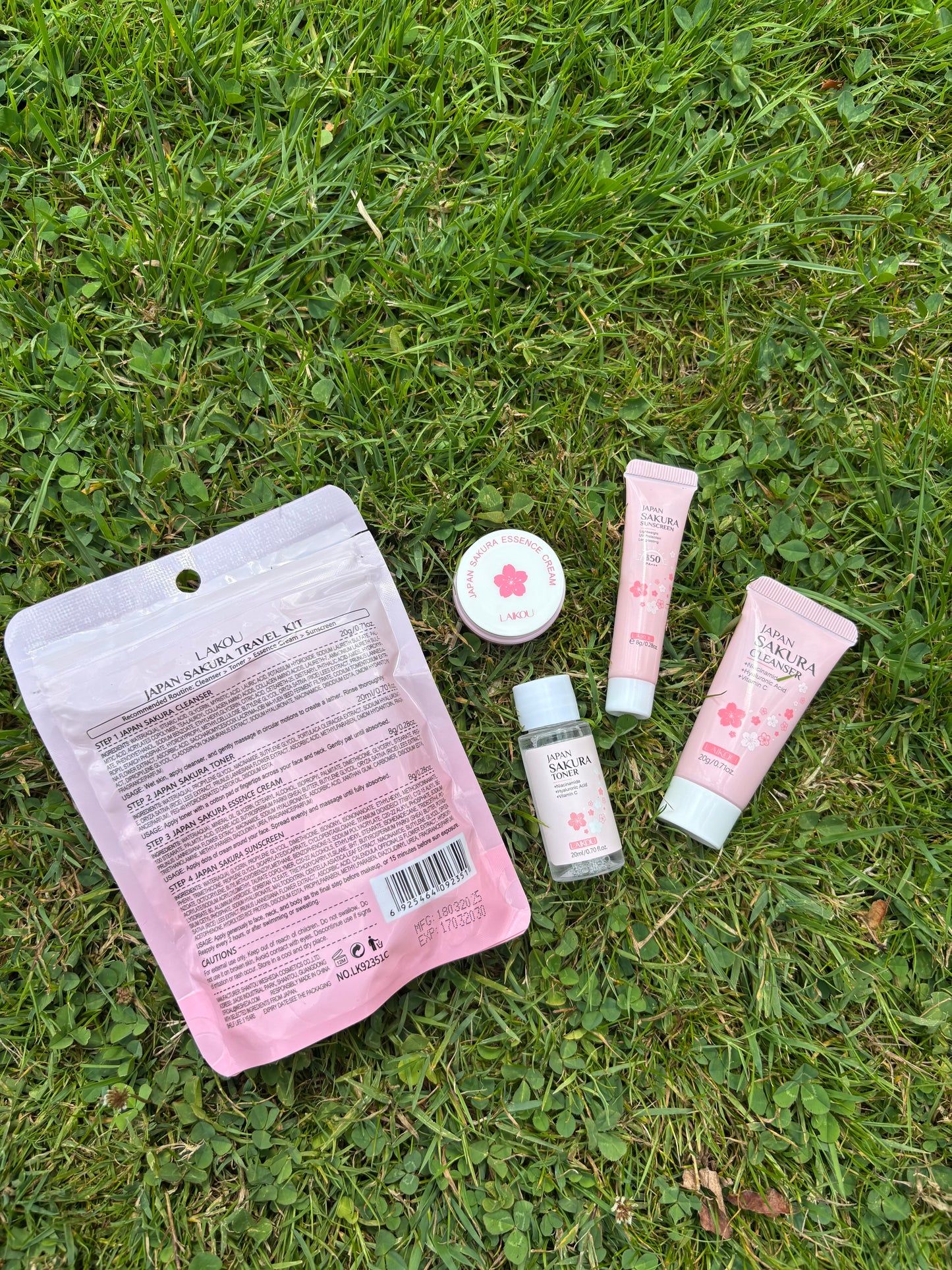 Japan Sakura Travel Kit 💕🌸